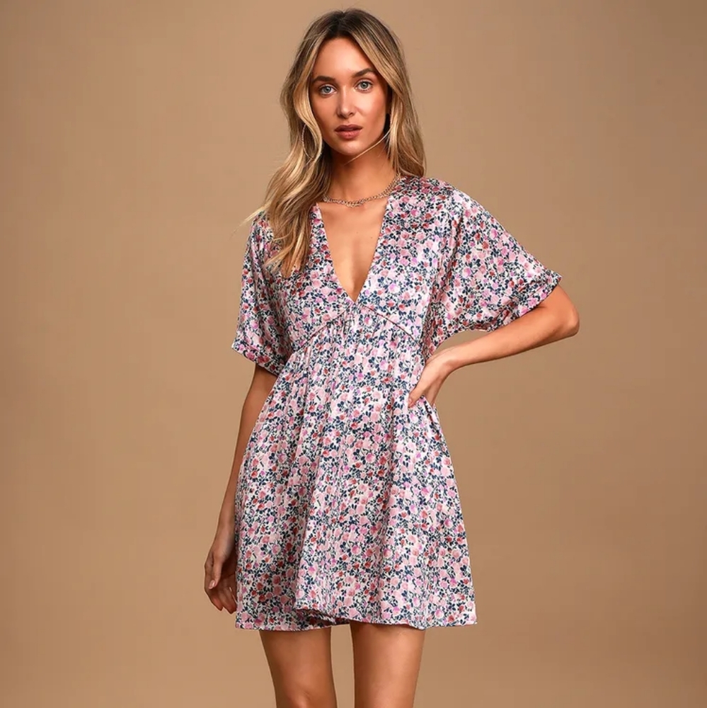 Lulu's Express Yourself Blush Pink Floral Print Satin Babydoll Dress NWOT